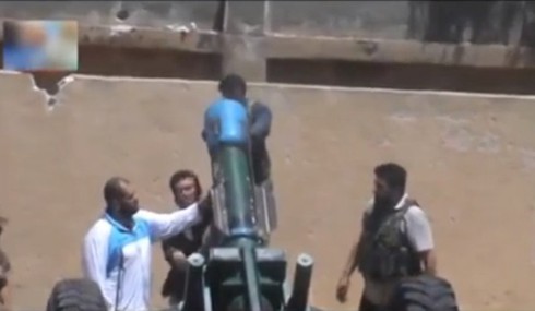 Syria: Quân nổi dậy thừa nhận sử dụng vũ khí hóa học - ảnh 3